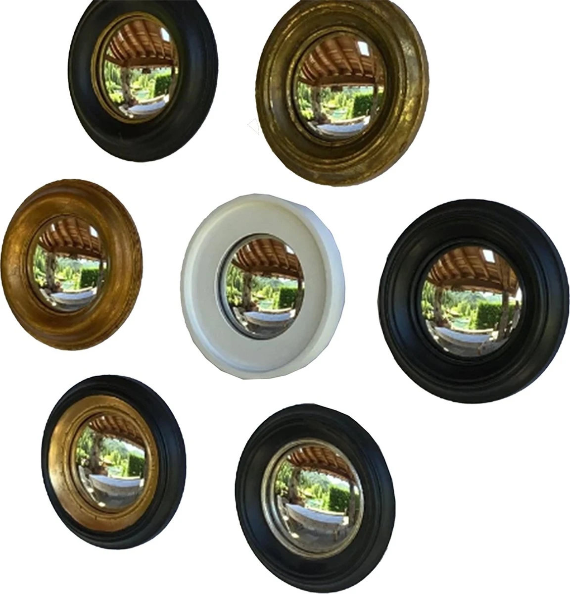 Clayre & Eef Spiegel Ø 37 Cm Goudkleurig Kunststof Rond Bolle Spiegel Wand Spiegel Muur Spiegel 6 Clayre & Eef Spiegel Ø 37 Cm Goudkleurig Kunststof Rond Bolle Spiegel Wand Spiegel Muur Spiegel - Afbeelding 4