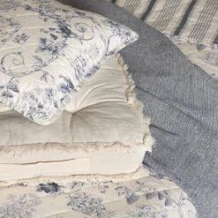 Clayre & Eef Kussenhoes 40x40 Cm Blauw Beige Polyester Vierkant Bloemen Sierkussenhoes Kussen Hoes -Clayre & Eef 1200x1200 145