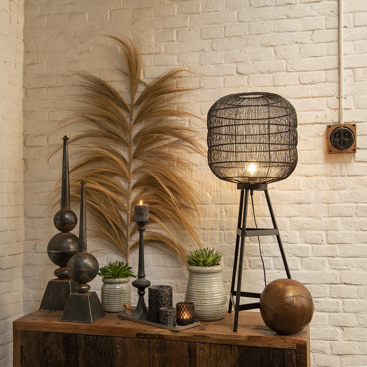 Clayre & Eef Theelichthouder Ø 8x8 Cm Zwart Glas Rond Waxinelichthouder Windlichthouder 6 Clayre & Eef Theelichthouder Ø 8x8 Cm Zwart Glas Rond Waxinelichthouder Windlichthouder - Afbeelding 4