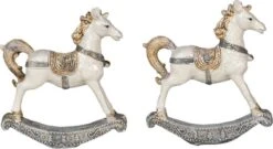 Clayre & Eef Beeld Set Van 2 Hobbelpaard 8 Cm Wit Kunststof Kerstdecoratie 21 Clayre & Eef Beeld Set Van 2 Hobbelpaard 8 Cm Wit Kunststof Kerstdecoratie -Clayre & Eef 1200x655