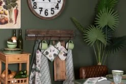 Clayre & Eef Wandkapstok 81x14x15 Cm Bruin Hout Ijzer Rechthoek Decoratieve Kapstok 13 Clayre & Eef Wandkapstok 81x14x15 Cm Bruin Hout Ijzer Rechthoek Decoratieve Kapstok -Clayre & Eef 1200x800 76