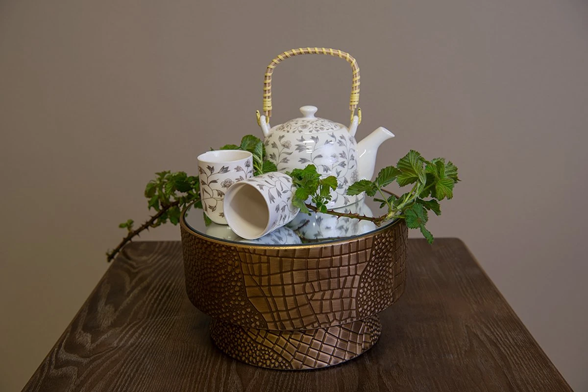 Clayre & Eef Plantentafel Met Spiegel Ø 28x16 Cm Goudkleurig Metaal Rond Bijzettafel 6 Clayre & Eef Plantentafel Met Spiegel Ø 28x16 Cm Goudkleurig Metaal Rond Bijzettafel - Afbeelding 4