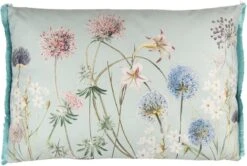 Clayre & Eef Sierkussen 60*40 Cm Groen Wit Polyester Rechthoek Bloemen Kussenhoes Met Kussenvulling -Clayre & Eef 1200x807