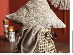 Clayre & Eef Kandelaar Ø 12x15 Cm Bruin Wit Hout Kaarsenstandaard Kaarsenhouder -Clayre & Eef 1200x898