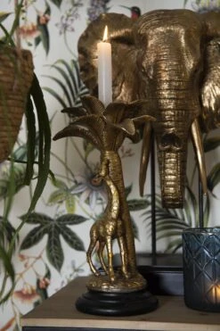 Clayre & Eef Kandelaar Giraf Ø 14*34 Cm Goudkleurig Kunststof Giraf Kaarsenstandaard Kaarsenhouder -Clayre & Eef 800x1200 31