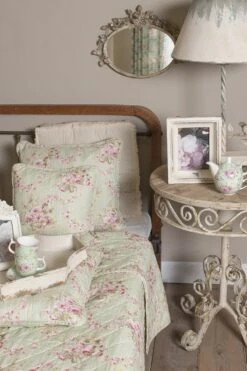 Clayre & Eef Kussenhoes 50x50 Cm Groen Roze Polyester Katoen Vierkant Bloemen Sierkussenhoes Kussen Hoes 18 Clayre & Eef Kussenhoes 50x50 Cm Groen Roze Polyester Katoen Vierkant Bloemen Sierkussenhoes Kussen Hoes -Clayre & Eef 800x1200 49