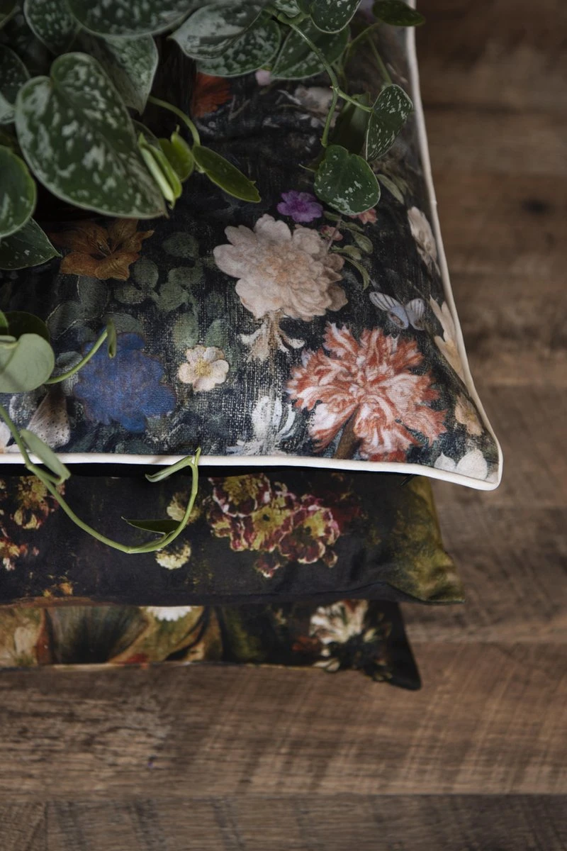 Clayre & Eef Sierkussen 45x45 Cm Groen Synthetisch Vierkant Bloemen Kussenhoes Met Kussenvulling 5 Clayre & Eef Sierkussen 45x45 Cm Groen Synthetisch Vierkant Bloemen Kussenhoes Met Kussenvulling - Afbeelding 3