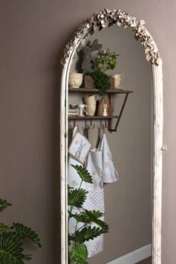 Clayre & Eef Spiegel 55x160 Cm Wit Ijzer Rechthoek Grote Spiegel Wand Spiegel Muur Spiegel -Clayre & Eef 801x1200 164