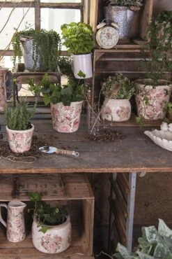 Clayre & Eef Decoratie Hart 11x11x4 Cm Wit Roze Keramiek Hartvormig Bloemen Decoratief Figuur Decoratieve Accessoires Woonaccessoires -Clayre & Eef 801x1200 26