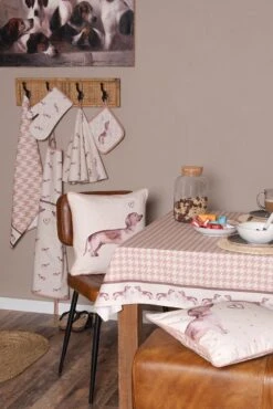 Clayre & Eef Kussenhoes 40x40 Cm Beige Katoen Vierkant Teckel Sierkussenhoes Kussen Hoes -Clayre & Eef 801x1200 88